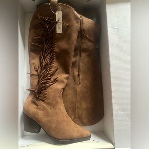 Fringe wide calf boots
